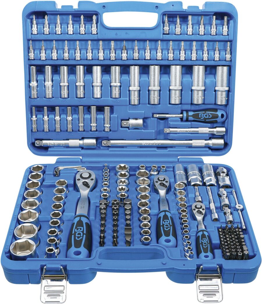 Socket Set